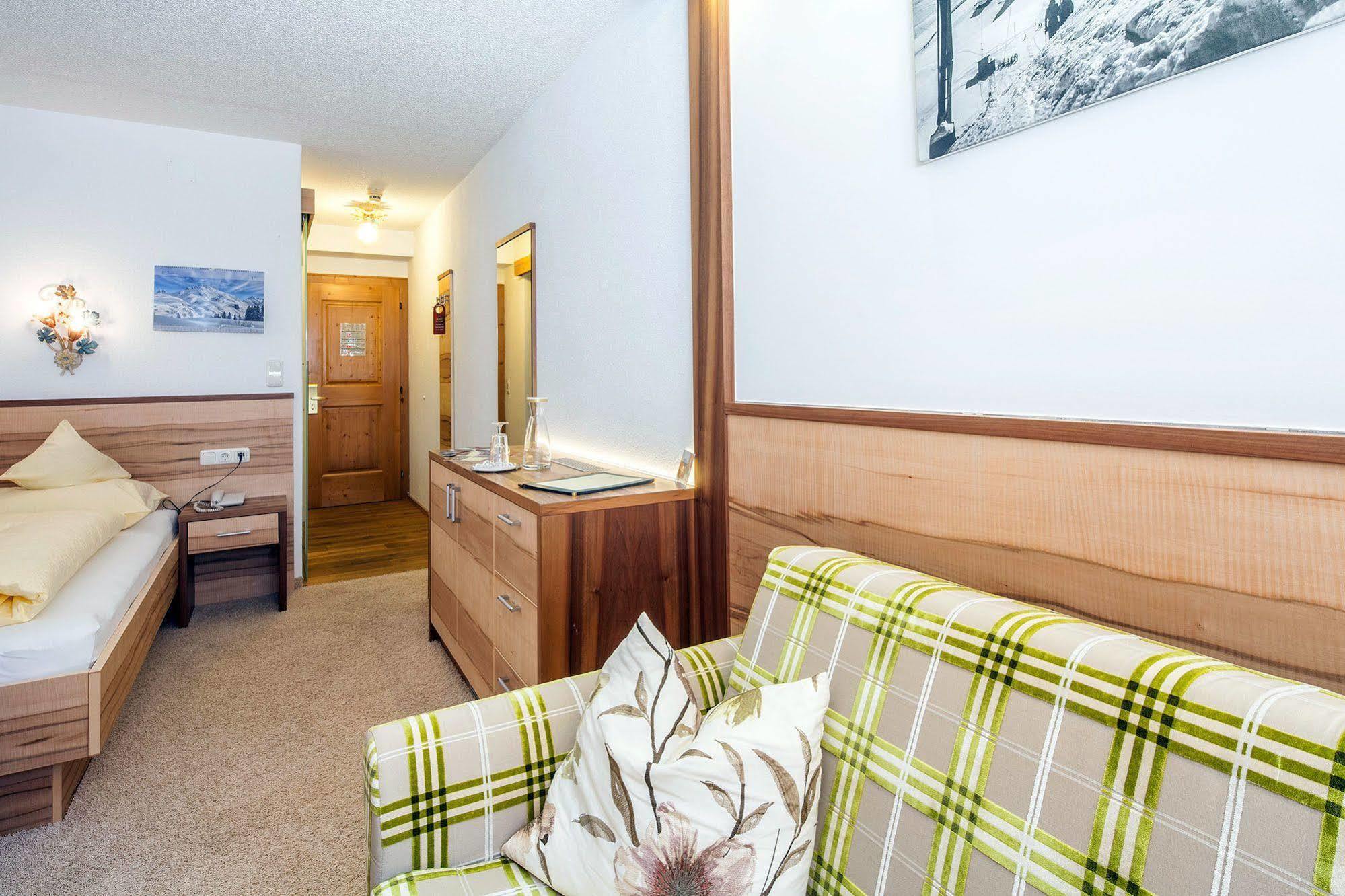 Hotel Anemone Lech am Arlberg Exterior foto
